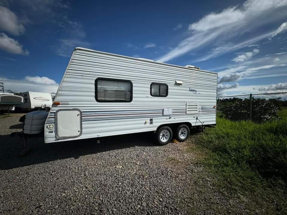 Casa Movil-Traila Tierra Roja Villa Arandas Eksteriør billede